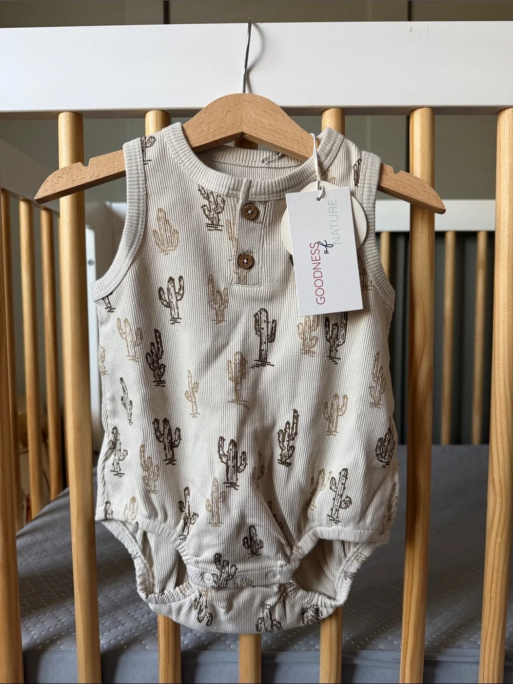 Makemake Organics Tan Cactus Print Baby Bubble Romper 6-12 Months NWT